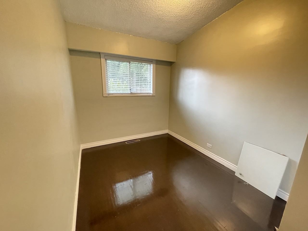 11888 221 Street - Photo 9