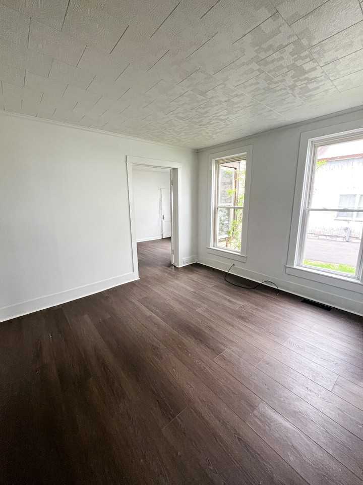 611 Cooper St #611 - Photo 5 of 21