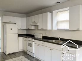 1022 N Damen Ave #3 - Photo 1 of 1