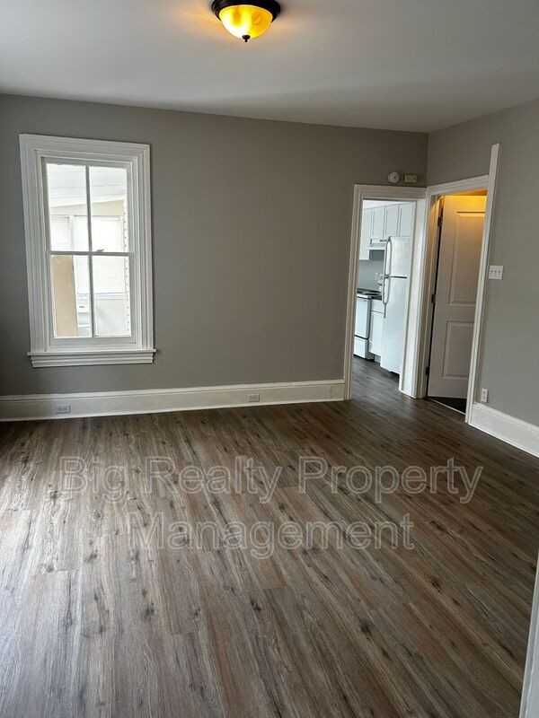 262 Beech St #2 - Photo 6 of 12