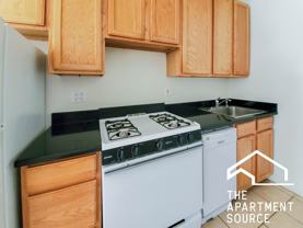 3926 N Pine Grove Ave #3E - Photo 1 of 1