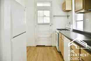 2204 W Foster Ave #2 - Photo 1 of 1