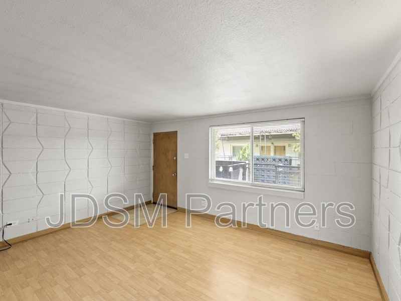 2860 W 32nd Ave #202 - Photo 6 of 10