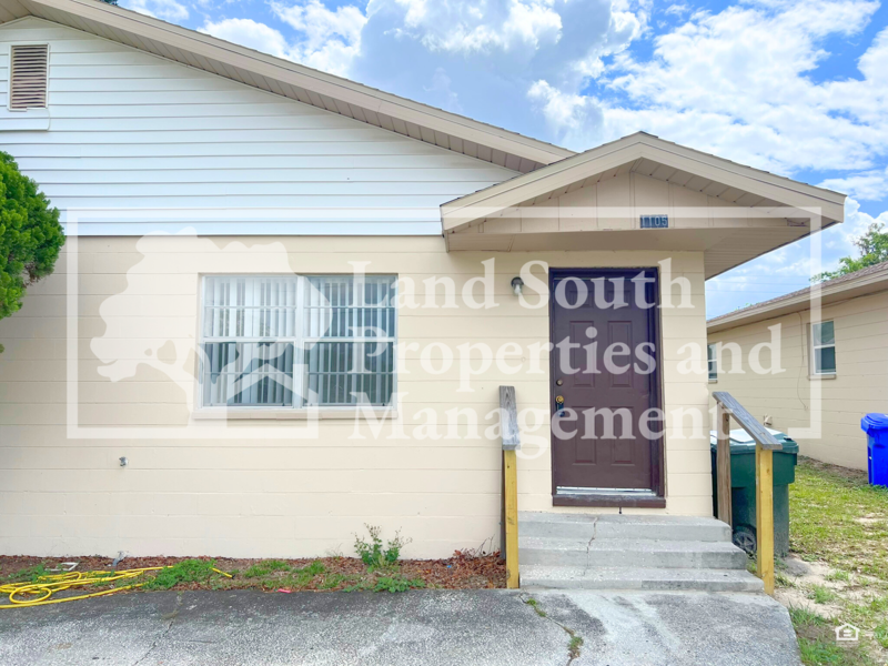 1105 Jewel Ave - Photo 2 of 13