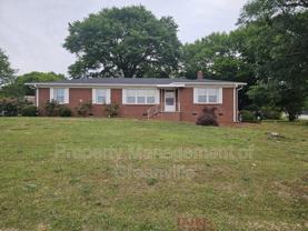 400 Berea Dr - Photo 1 of 1