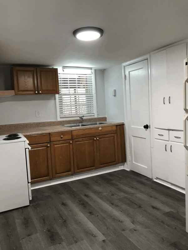 2837 Woodrow Dr #3 - Photo 5 of 10