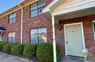featured image of 1216 N Main St