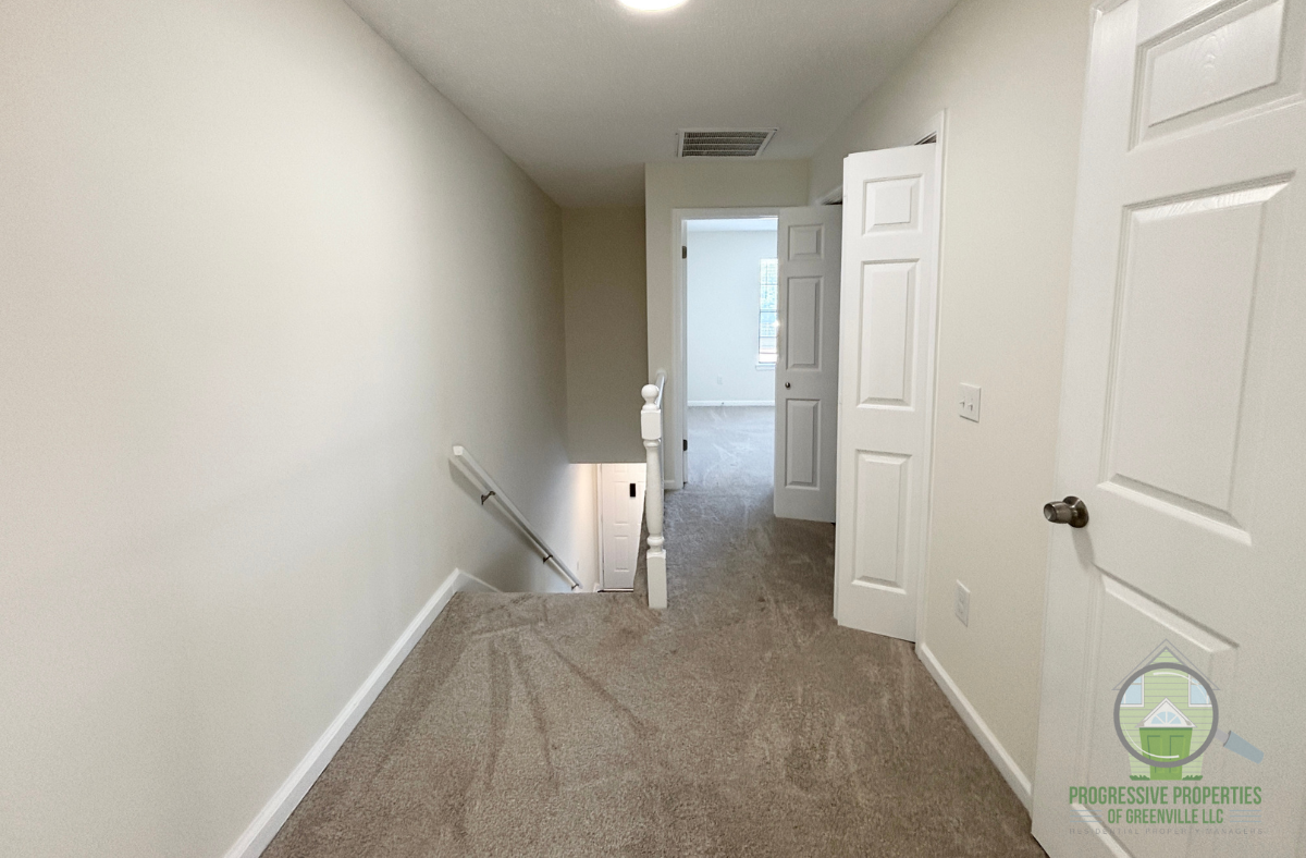 1216 North Main Street - Photo 7 of 14