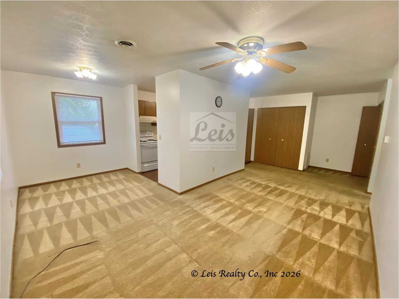 522 Stonecastle Court, Apt. #E1 - Photo 4 of 23