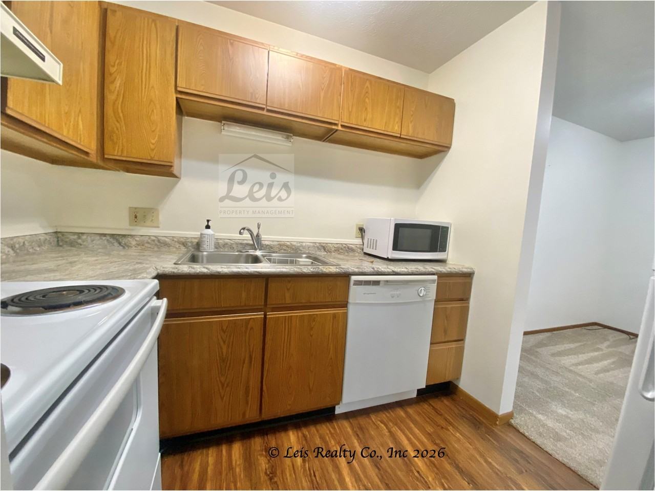 522 Stonecastle Court, Apt. #E1 - Photo 6 of 23