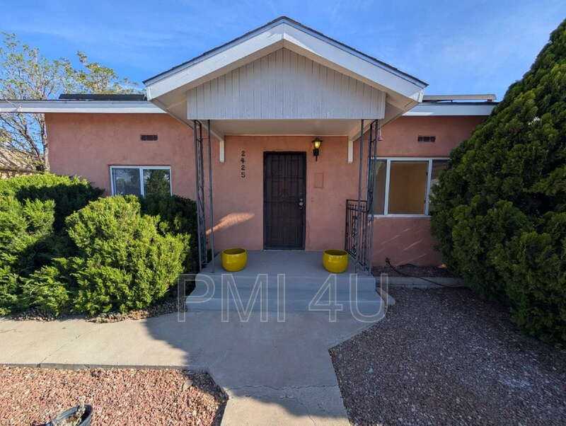 2425 Mountain Rd Nw - Photo 4 of 25