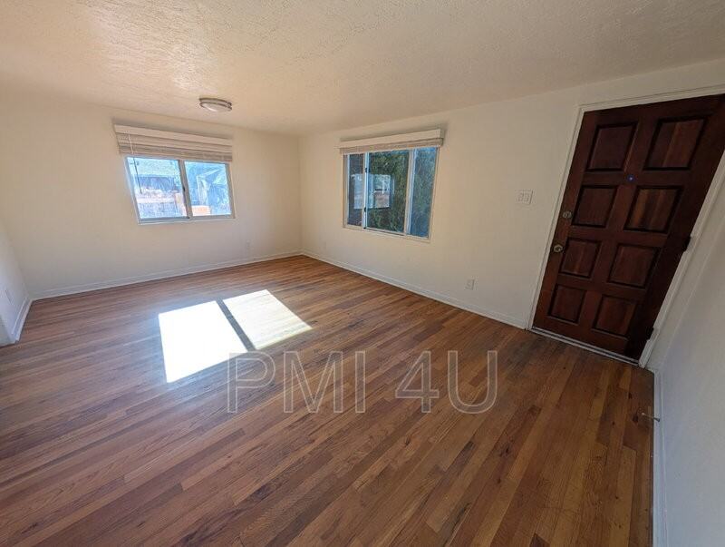 2425 Mountain Rd Nw - Photo 6 of 25