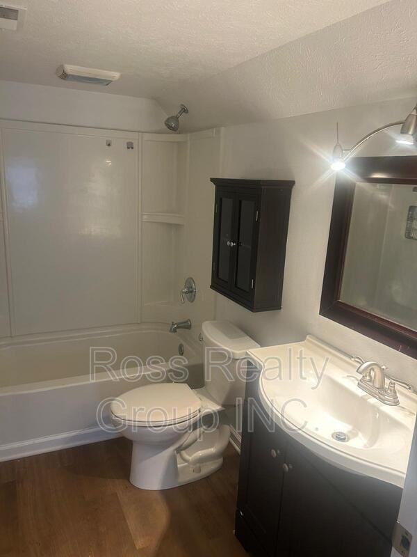 724 Plymouth St - Photo 2 of 7