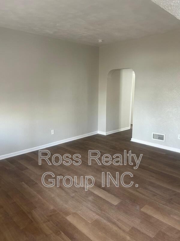 724 Plymouth St - Photo 7 of 7