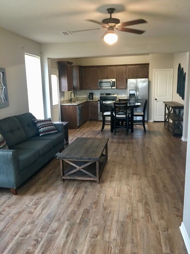 1316 Cordell Street - Photo 2 of 11