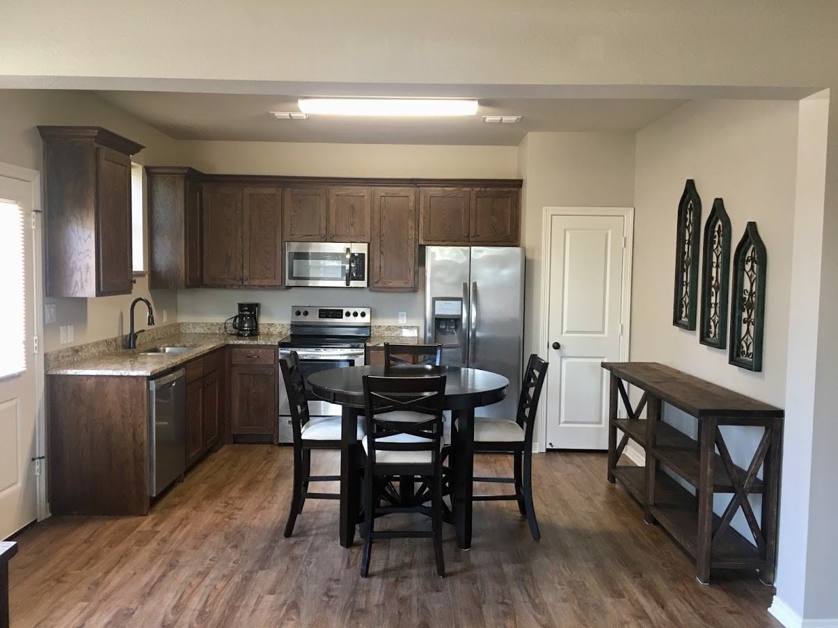 1316 Cordell Street - Photo 3 of 11