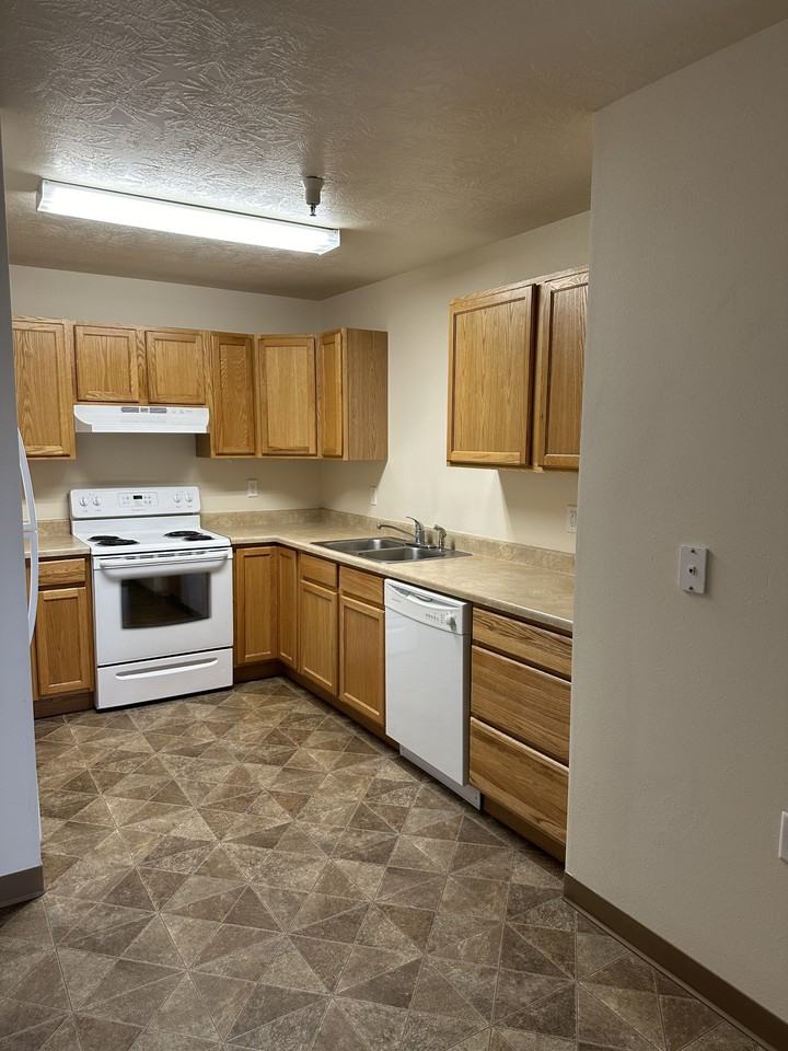 5012 4th Avenue North - Photo 2 of 7