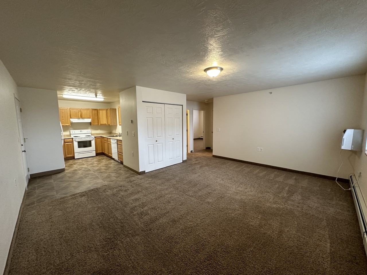 5012 4th Avenue North - Photo 4 of 7