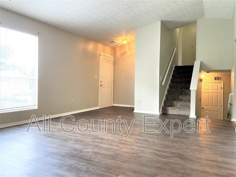 7156 Lone Oak Way - Photo 3 of 21