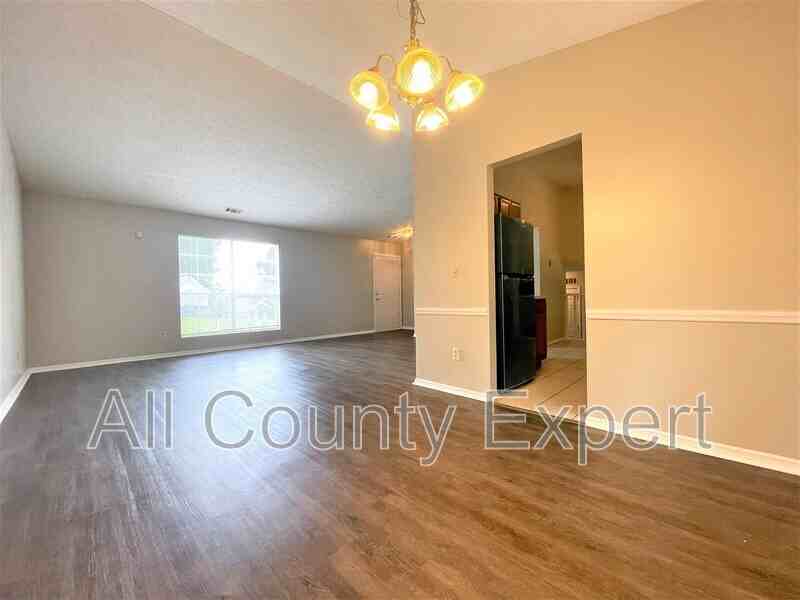 7156 Lone Oak Way - Photo 5 of 21