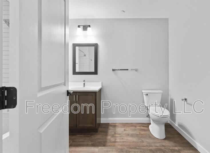 969 Hopmeadow St #106 - Photo 7 of 22