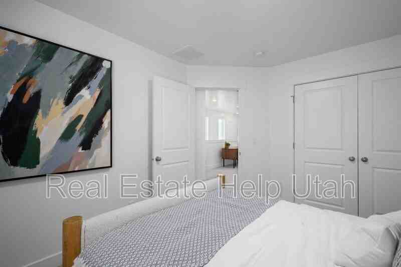 281 Westnorth - Photo 5 of 36