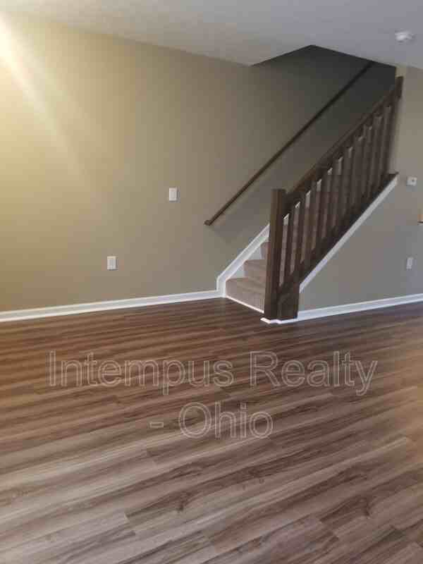 3869 Dowitcher Ln - Photo 2 of 23