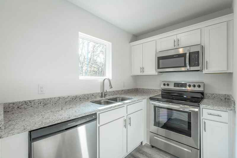 73 Shallowford Rd #2 - Photo 3 of 32