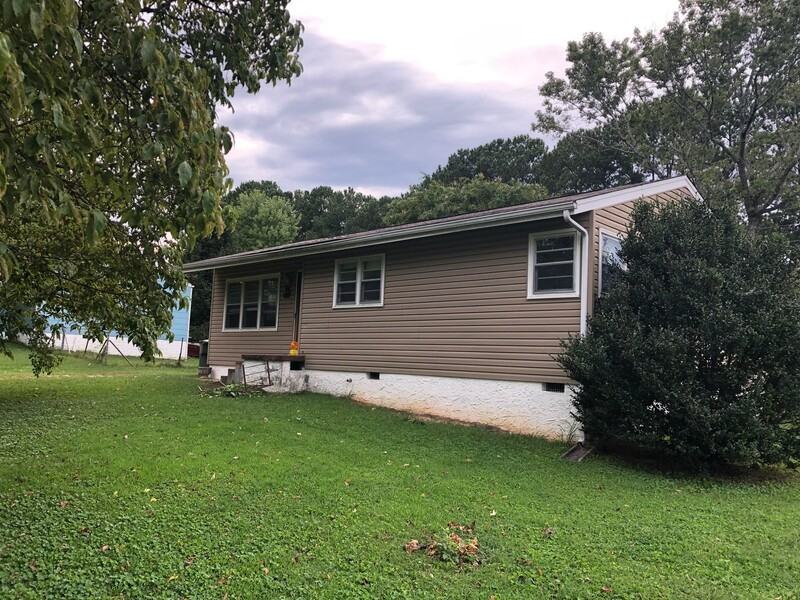4607 Beverly Kay Dr - Photo 2 of 23
