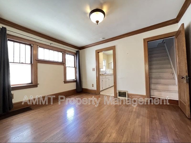 421 19th St Ne - Photo 6 of 28
