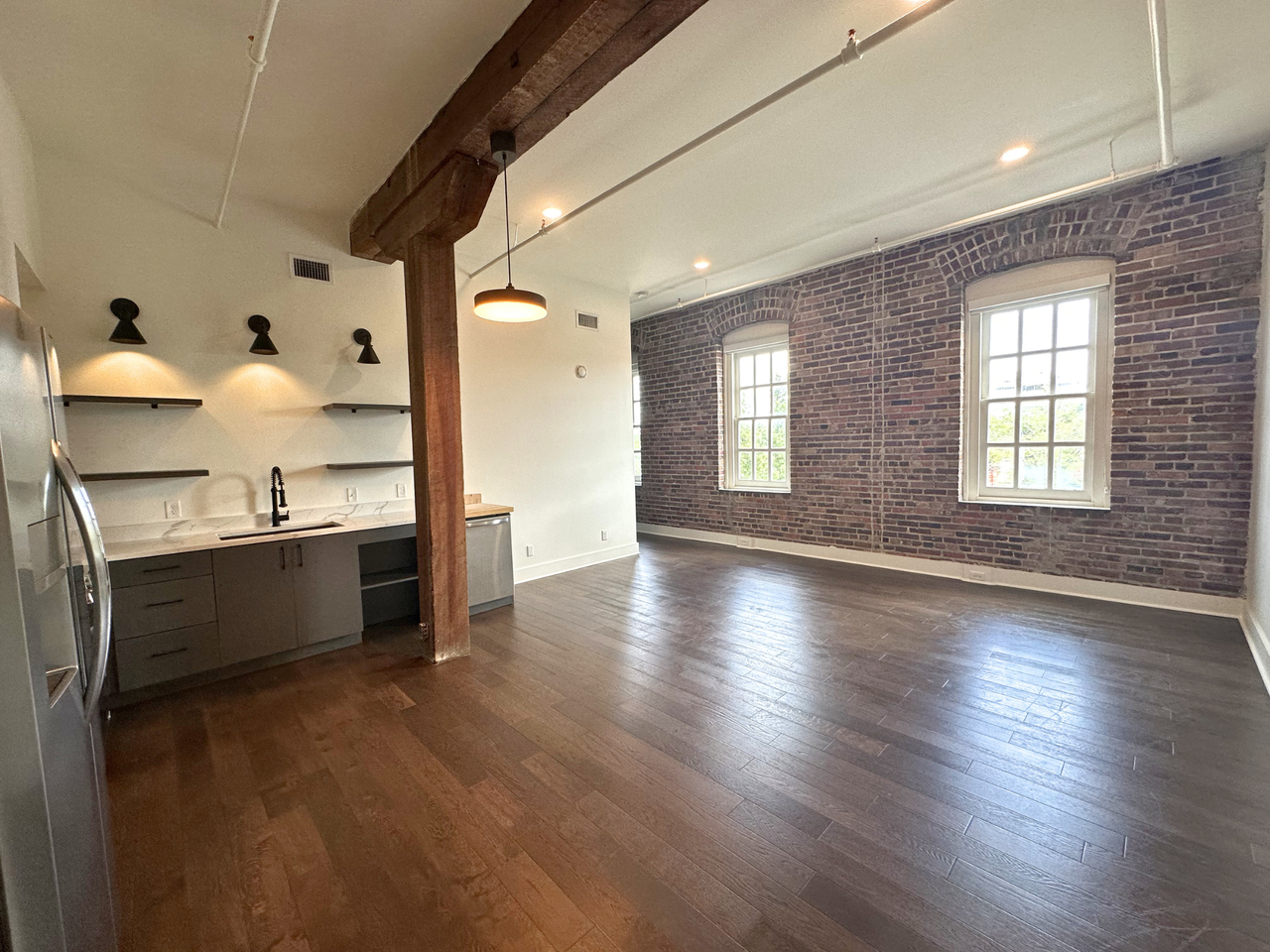 Atchison Lofts - Photo 3 of 24