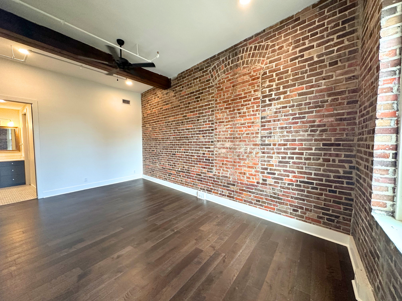 Atchison Lofts - Photo 6 of 24