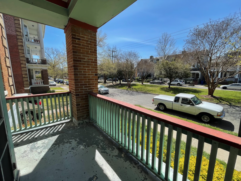 Graydon Apartments - Photo 6 of 8