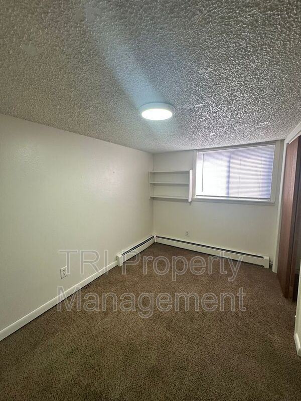 1017 1/2 Cranford Pl - Photo 7 of 13