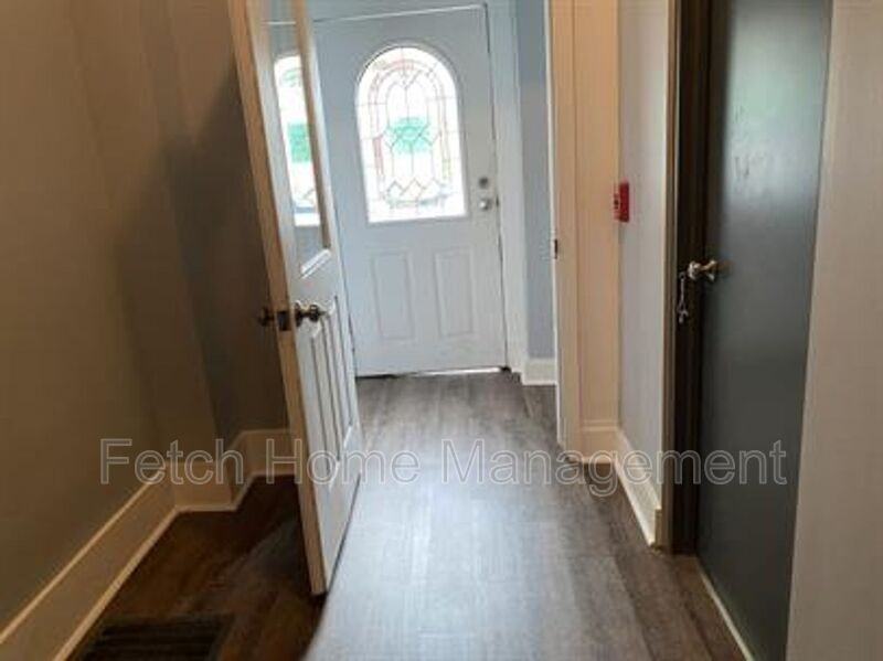 208 W Vine St #4 - Photo 2 of 12