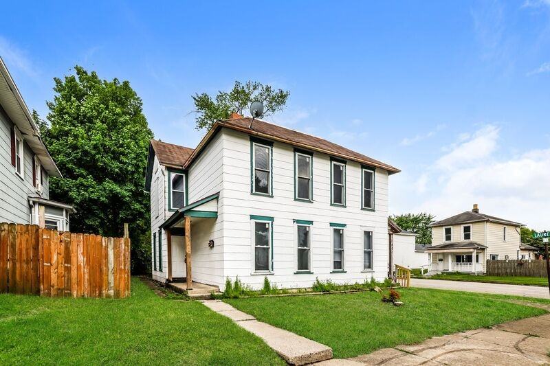 1601 Edwards Ave - Photo 2 of 10