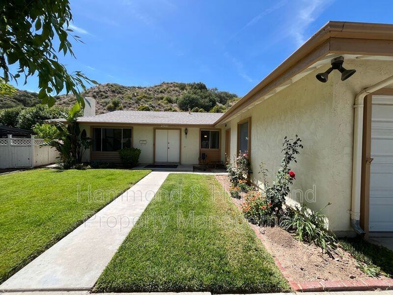 29421 Abelia Rd - Photo 2 of 14