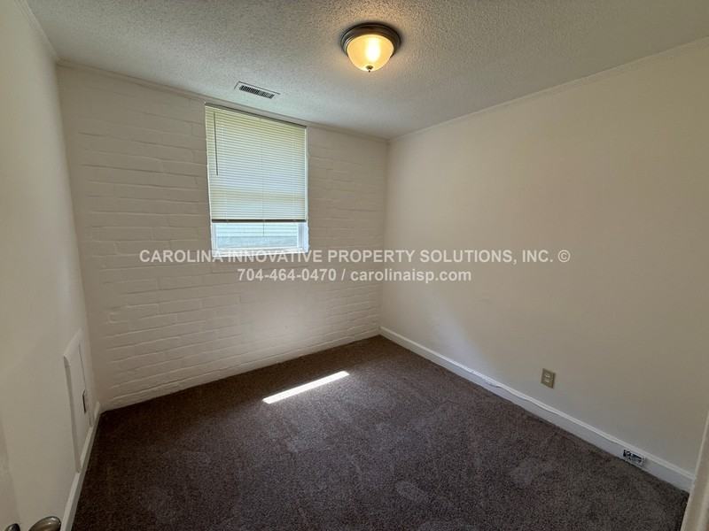 2120 Rush Wind Dr - Photo 5 of 8