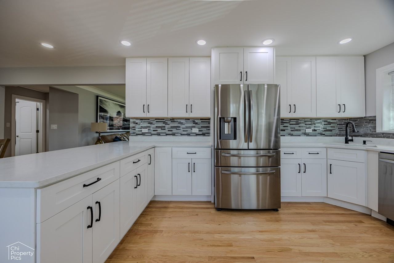 712 Parkwood Ave #HOME - Photo 3 of 13