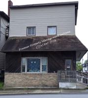 featured image of 715 New Castle St