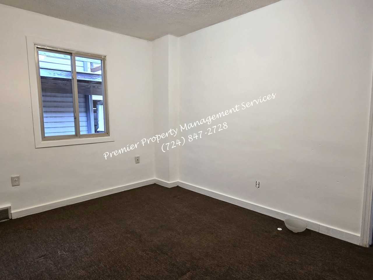 715-717 New Castle Street (Butler) - Photo 4 of 22