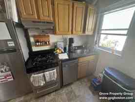 218 W 8th St #3 - Photo 1 of 1
