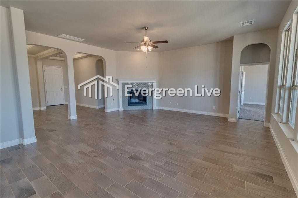 6321 Nw 160th Ter - Photo 3 of 6
