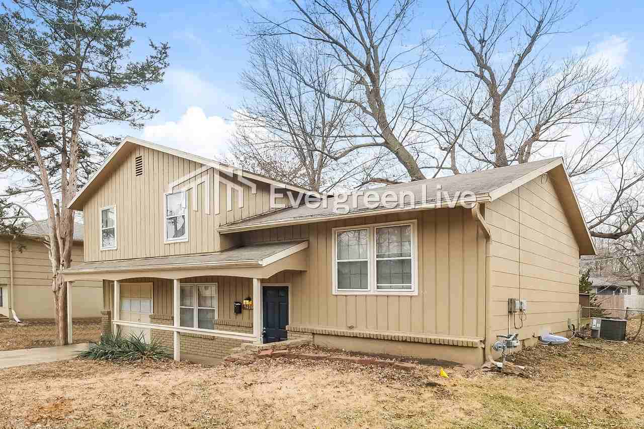 9408 Richmond Ave - Photo 2 of 15