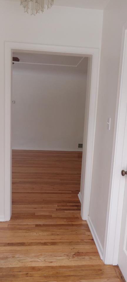 635 Cook Ave - Photo 2 of 9