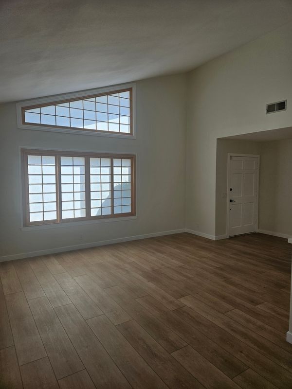 6801 Glen Dr - Photo 2 of 9