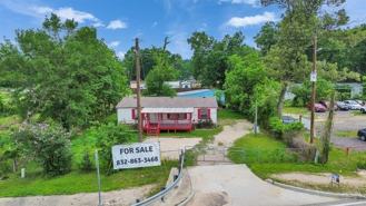 25779 Almarie Dr - Photo 1 of 1