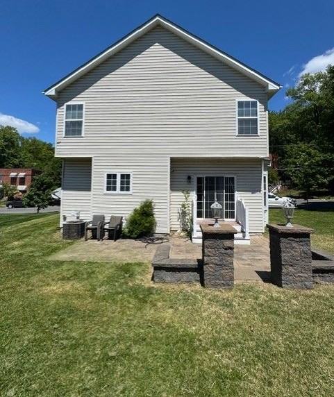 1815 Frankford St Se - Photo 2 of 13
