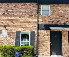 featured image of 4101 Delaware Ave ##6