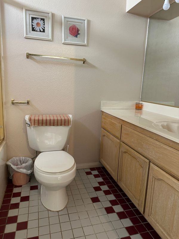 4146 Rowland Ave - Photo 4 of 7